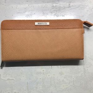 Roots wallet